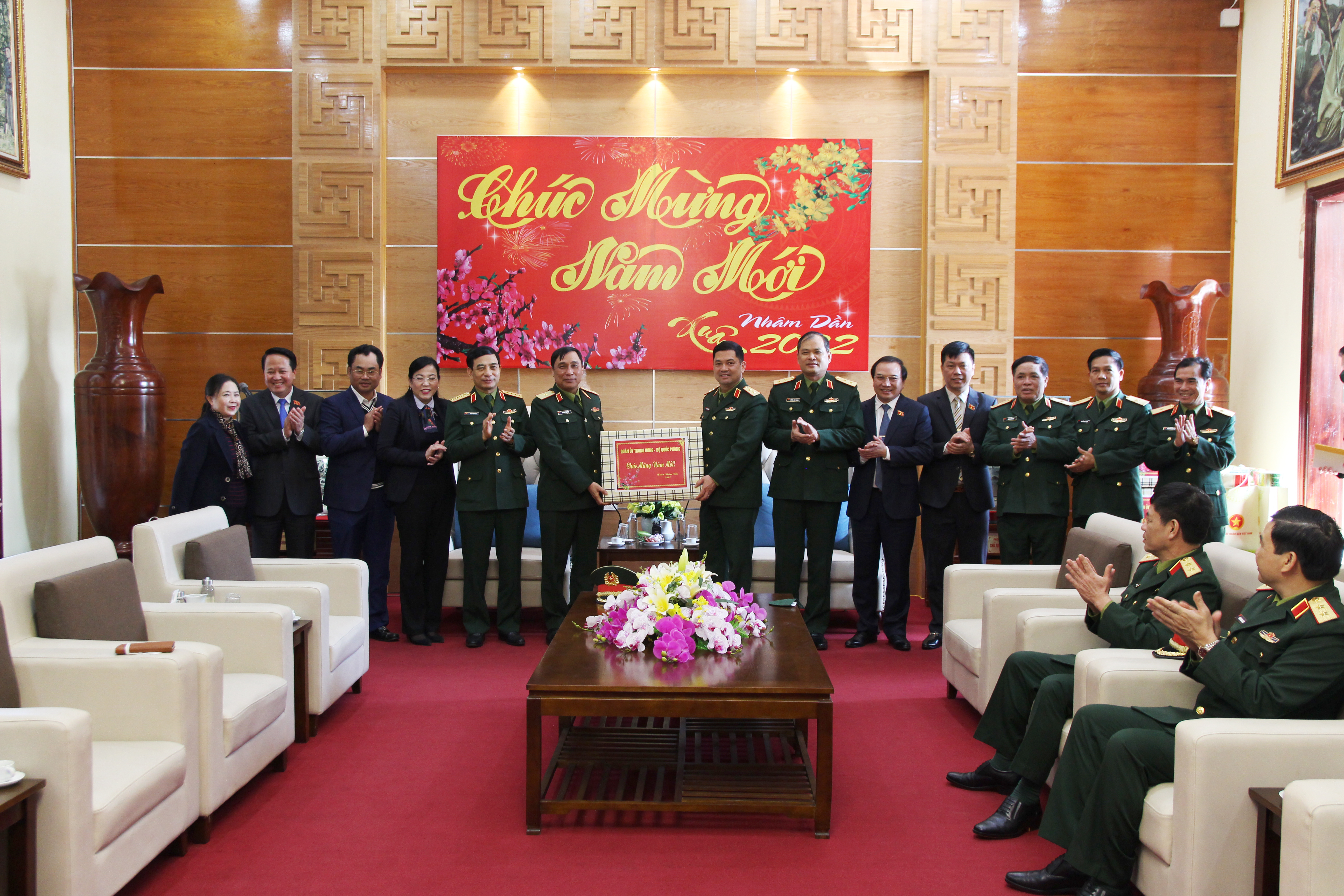 Đại tướng Phan Văn Giang thăm, chúc tết Bộ tư lệnh Quân khu và tỉnh Thái Nguyên